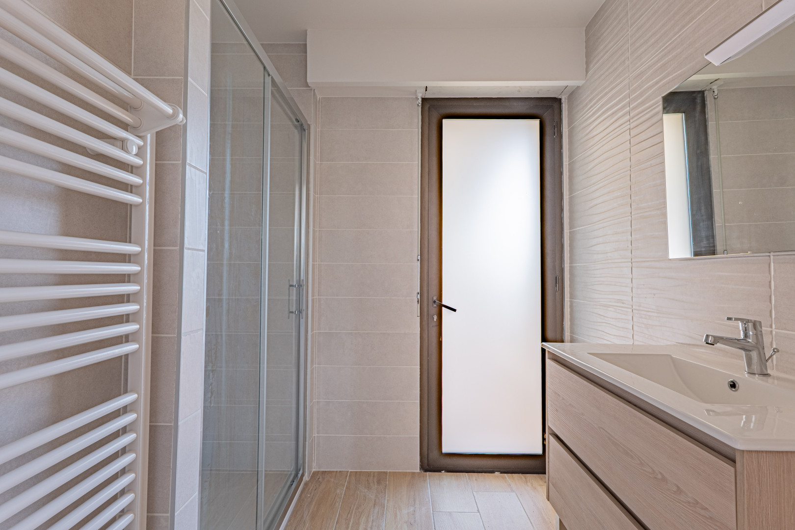 
                                                Vente
                                                 .