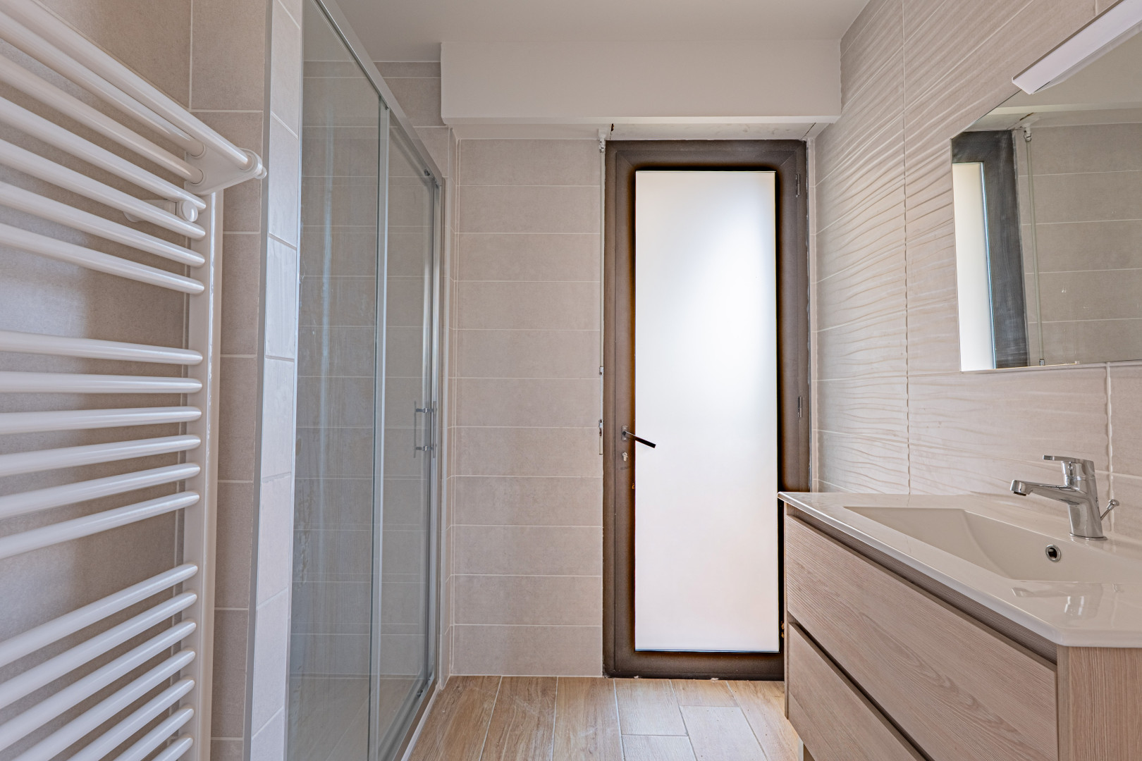 
                                                Vente
                                                 .