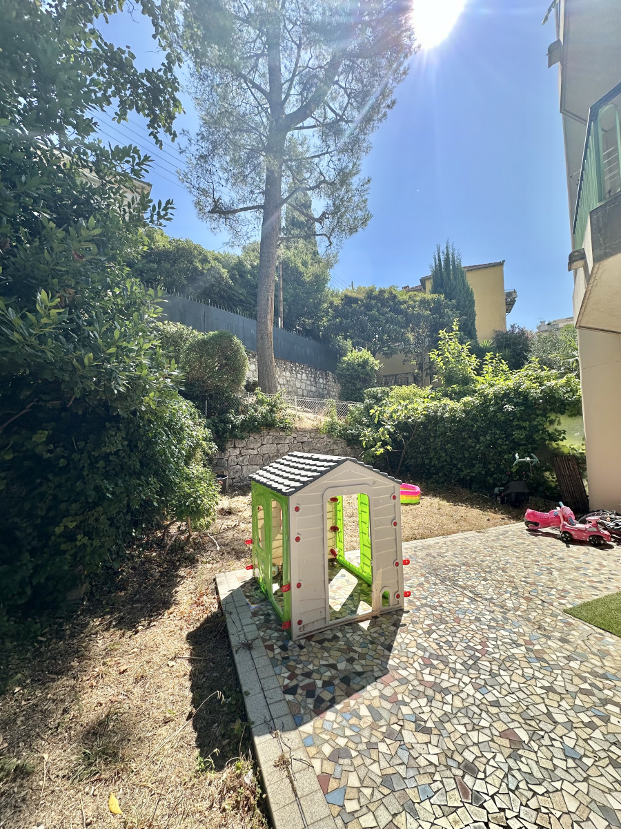 
                                                Vente
                                                 .