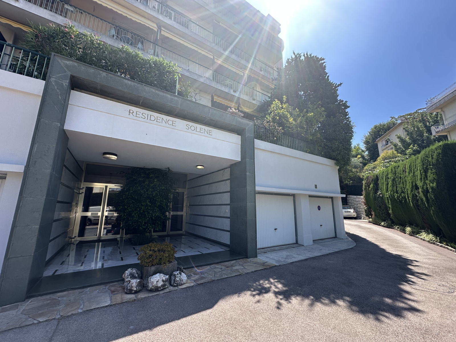 
                                                Vente
                                                 .