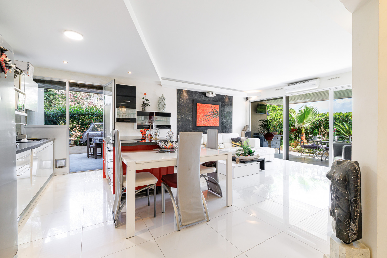 
                                                Vente
                                                 .