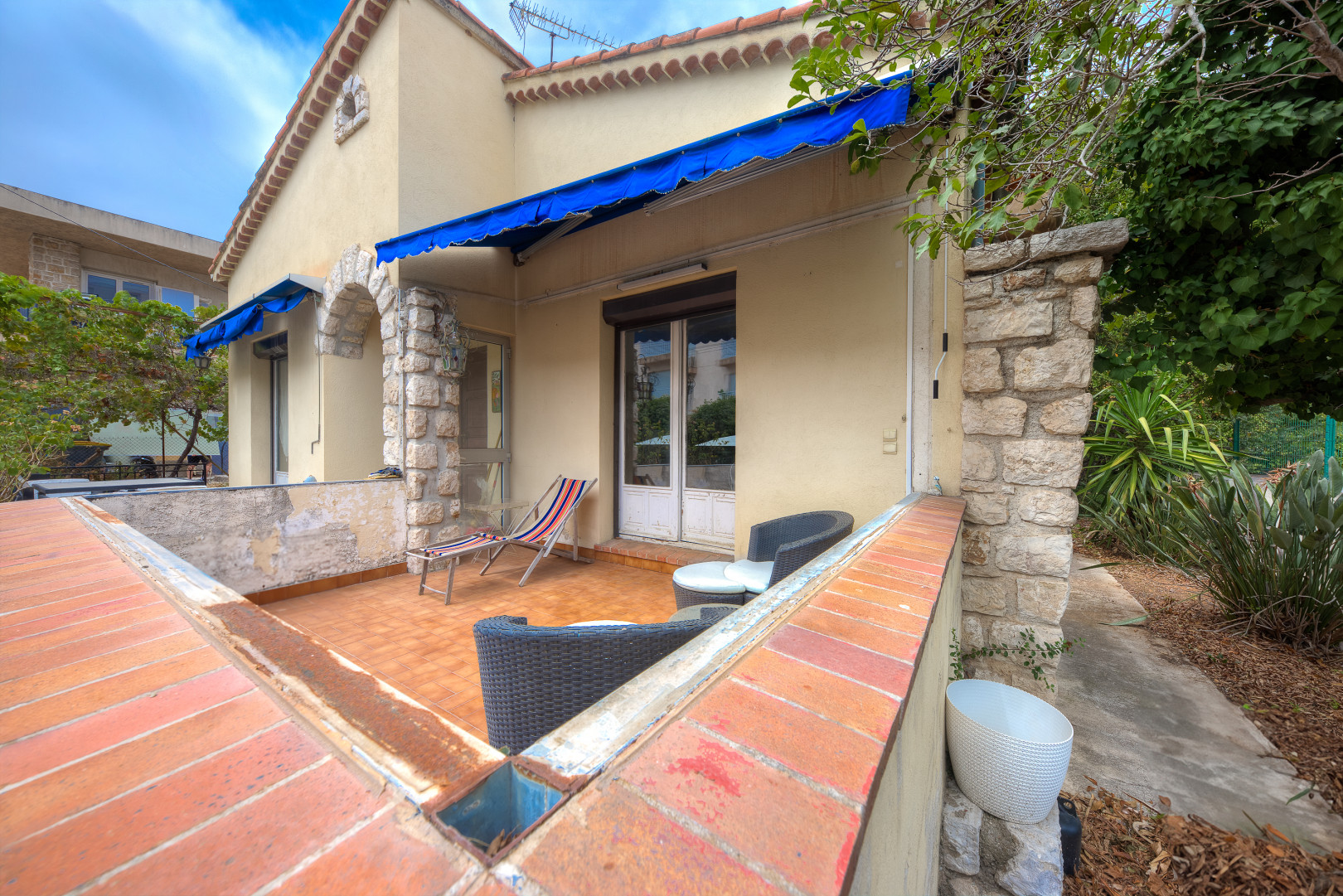 
                                                Vente
                                                 .