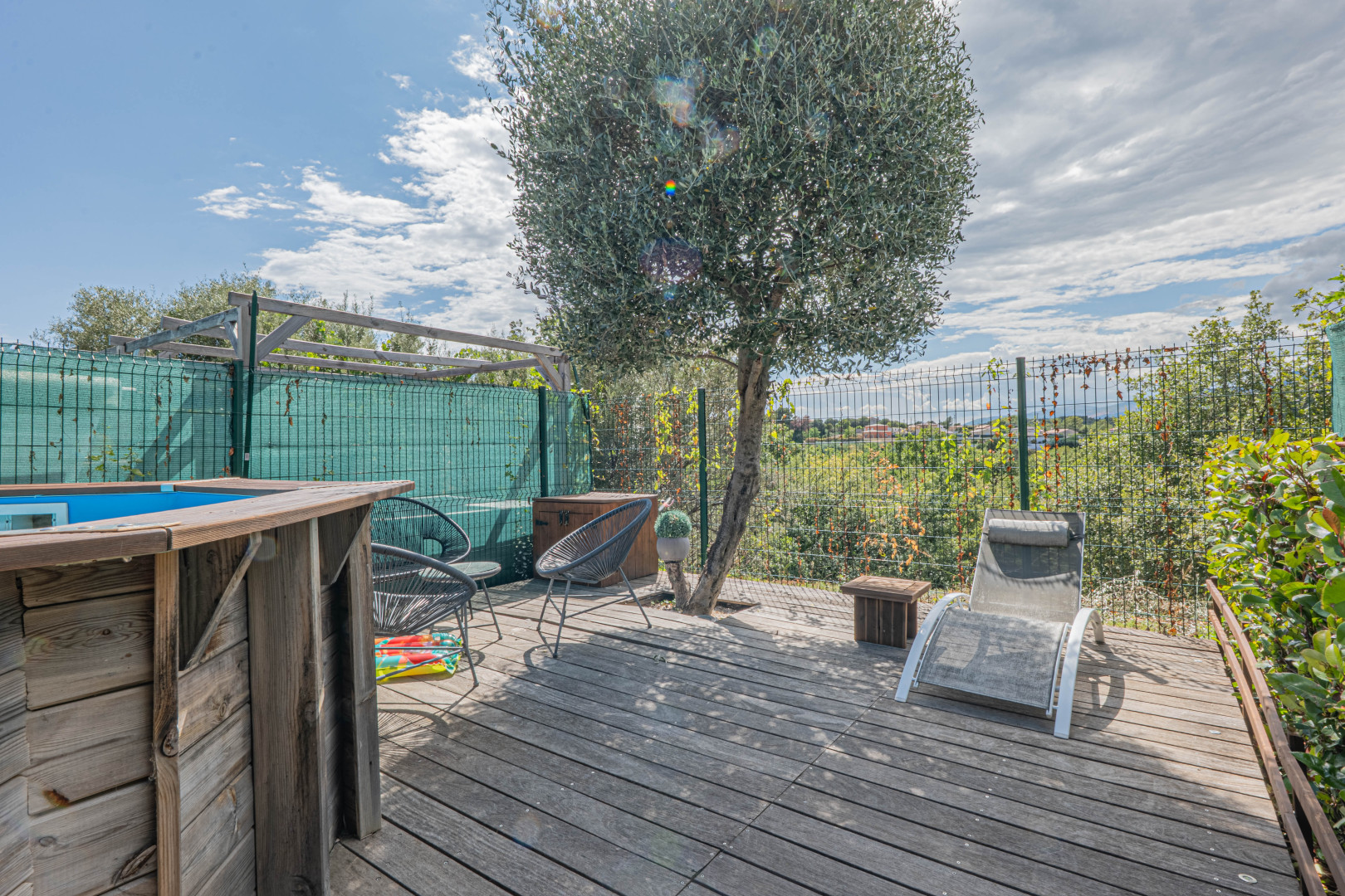 
                                                Vente
                                                 .