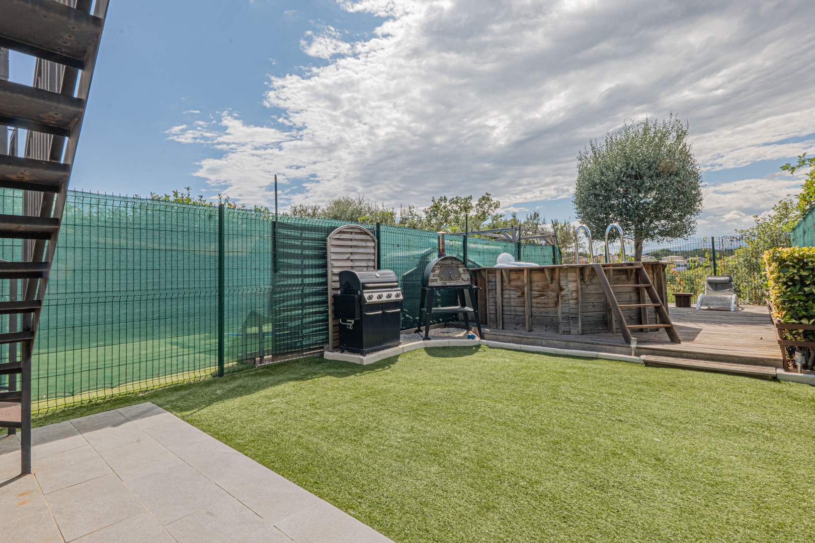 
                                                Vente
                                                 .