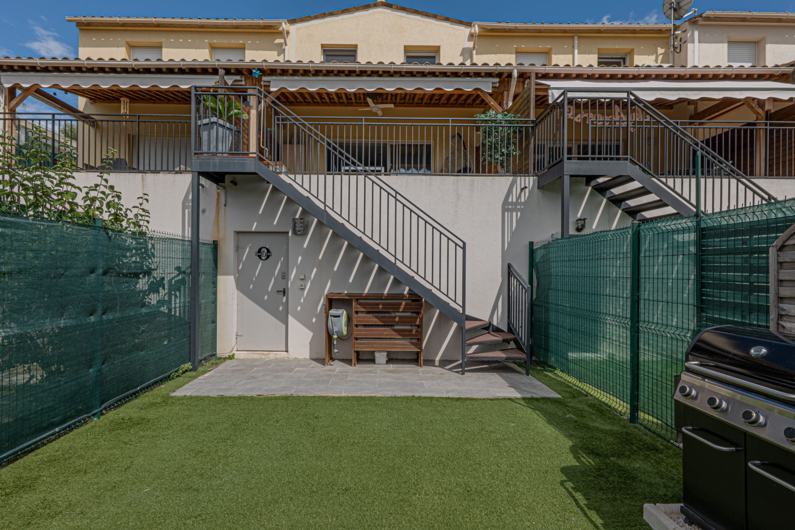 
                                                Vente
                                                 .