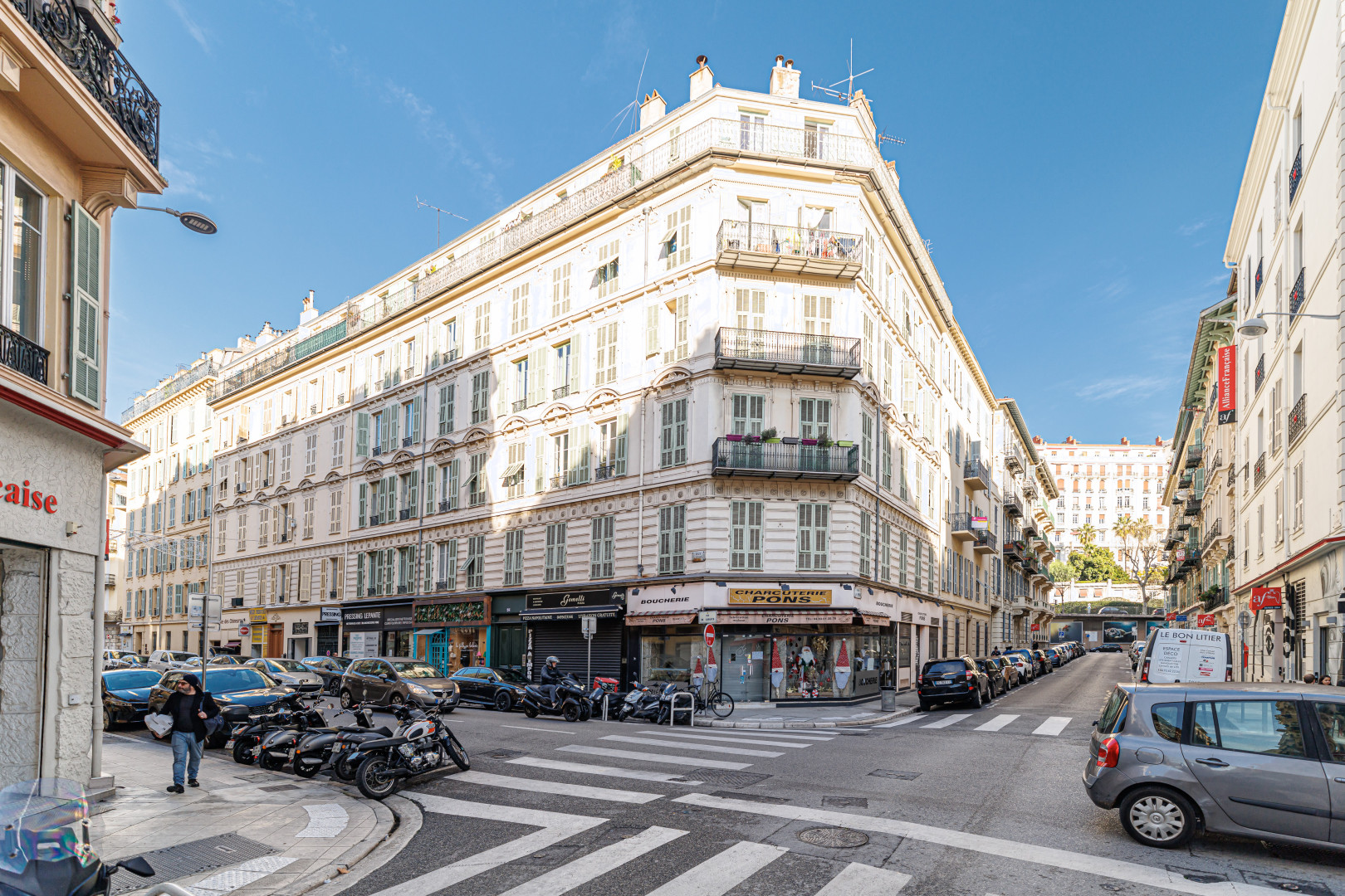 
                                                Vente
                                                 .