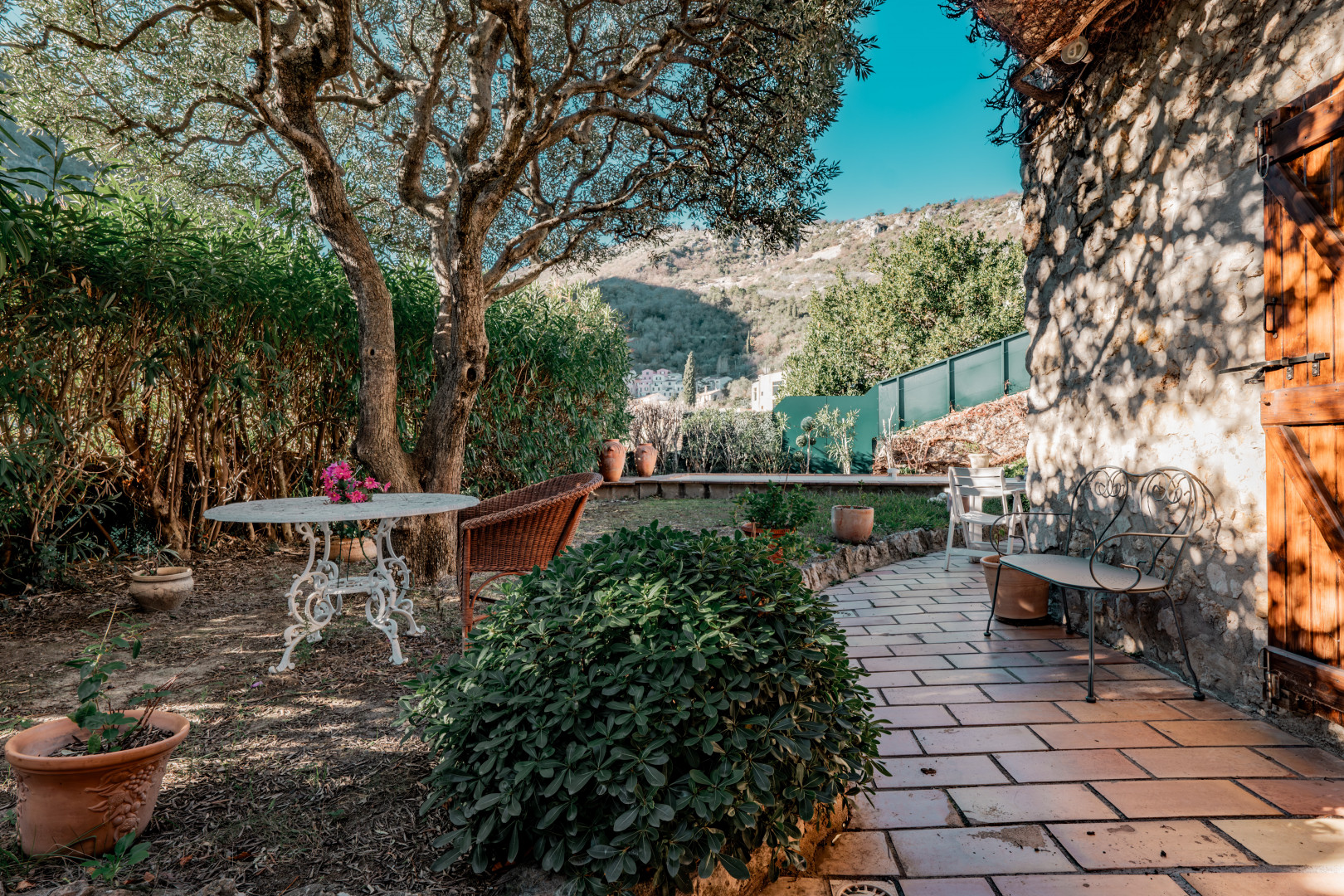 
                                                Vente
                                                 .