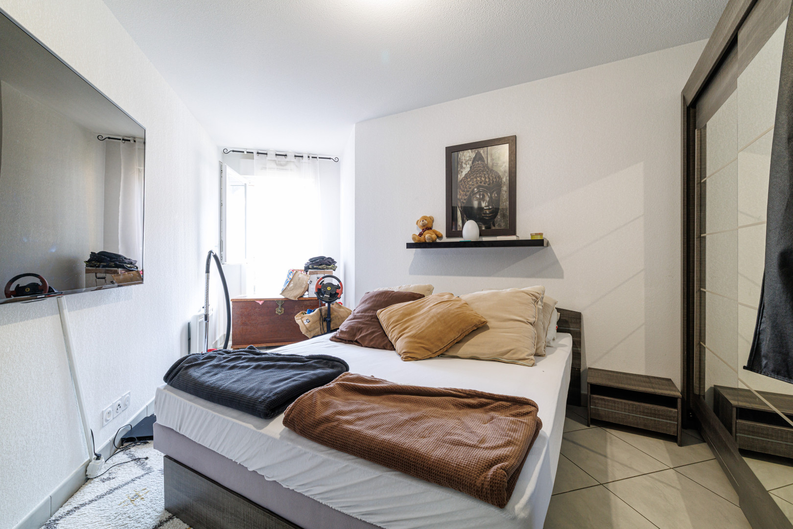 
                                                Vente
                                                 .