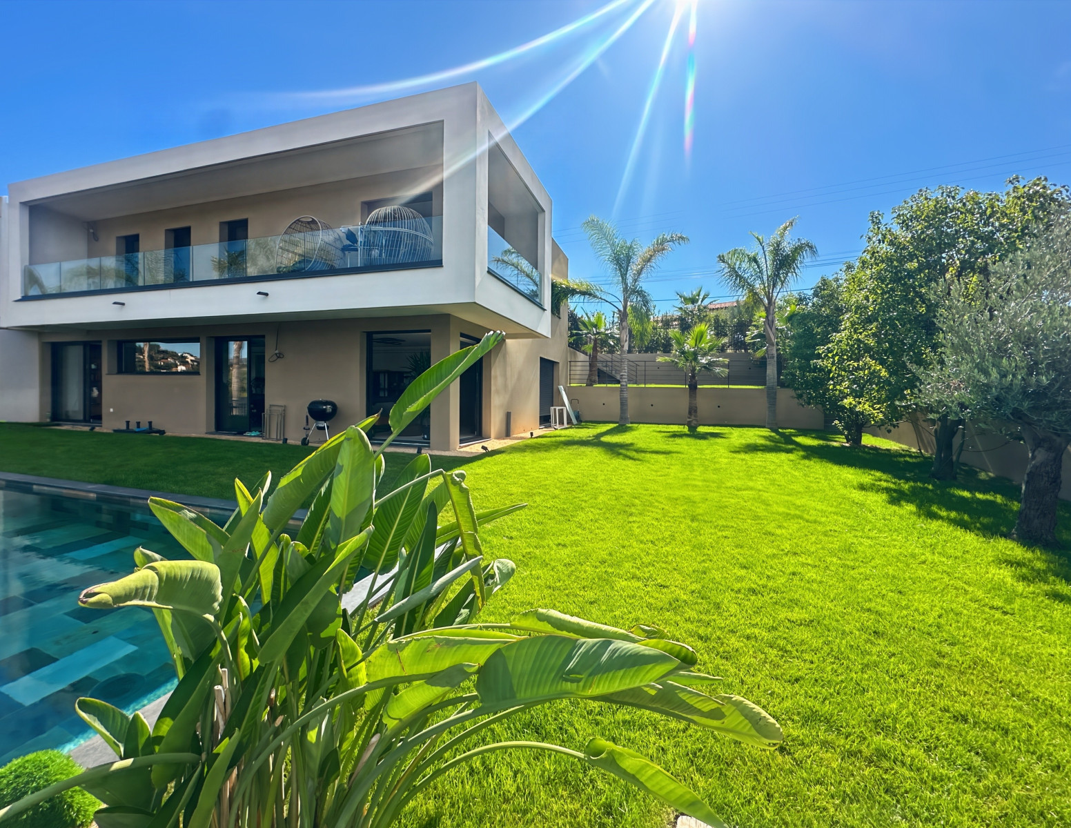 
                                                Vente
                                                 .