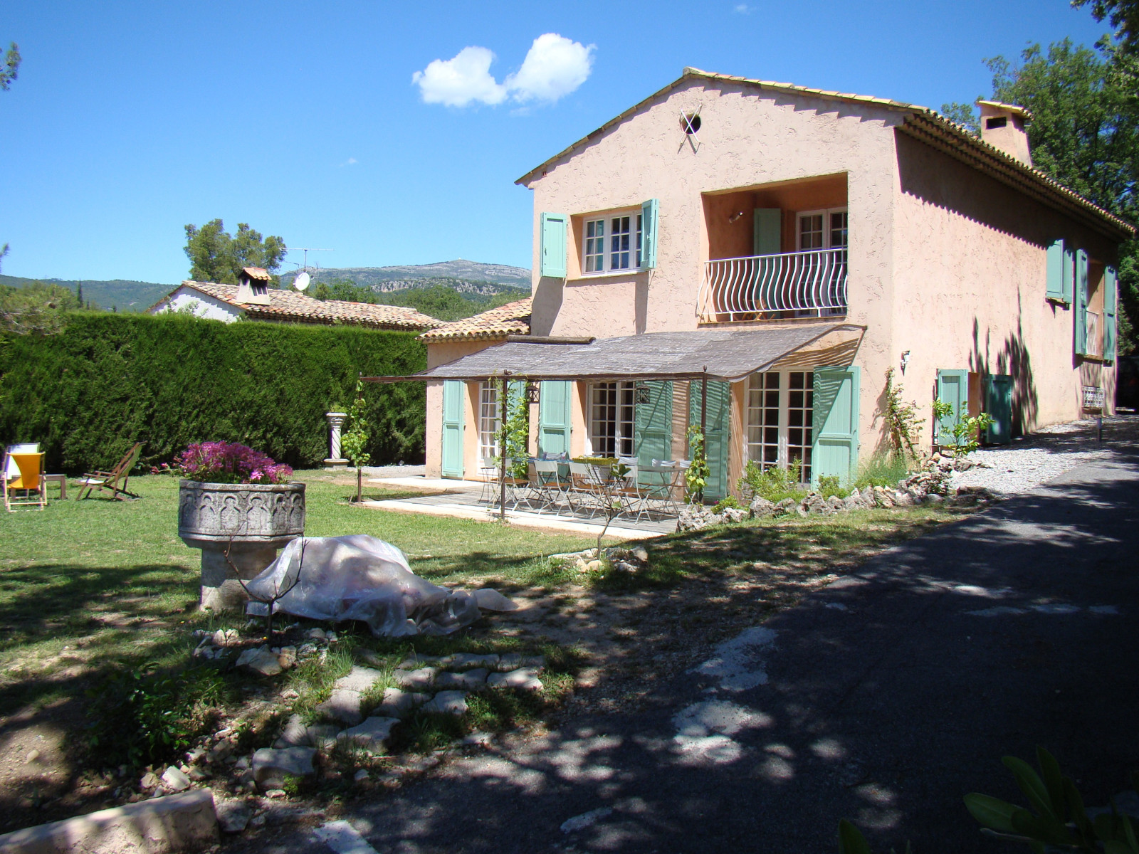 
                                                Vente
                                                 .