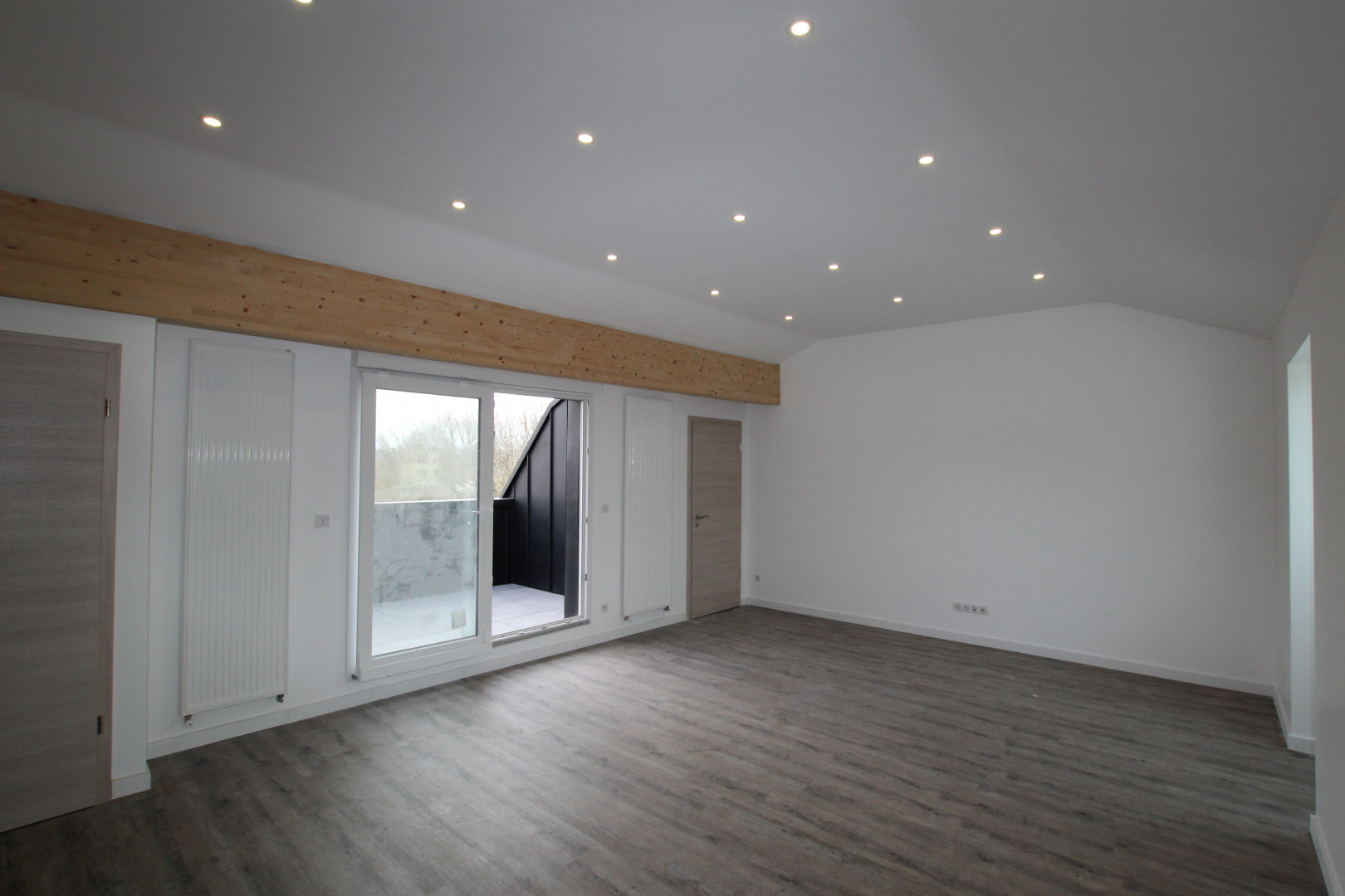 
                                                Vente
                                                 .