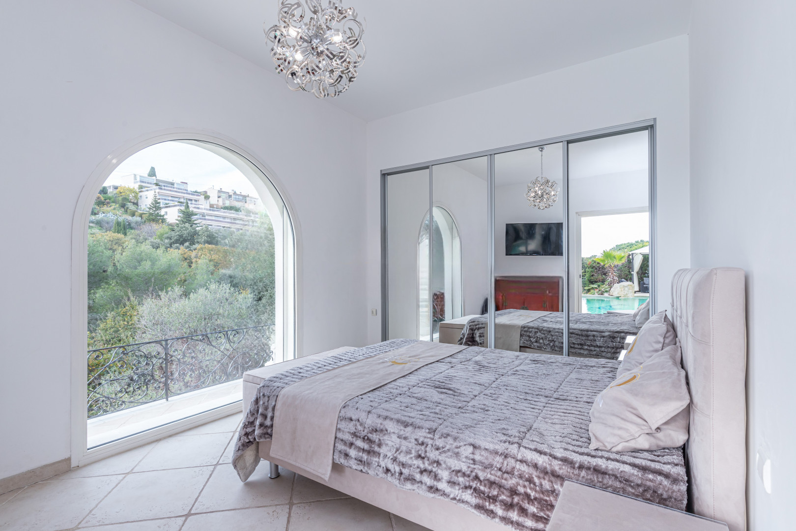 
                                                Location
                                                 .