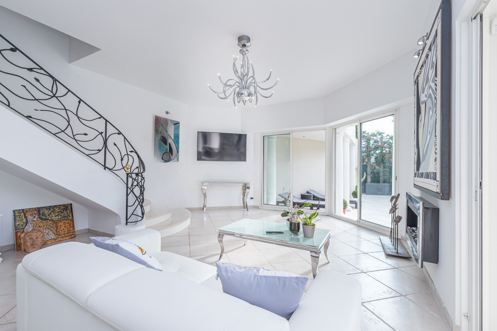 
                                                Location
                                                 .