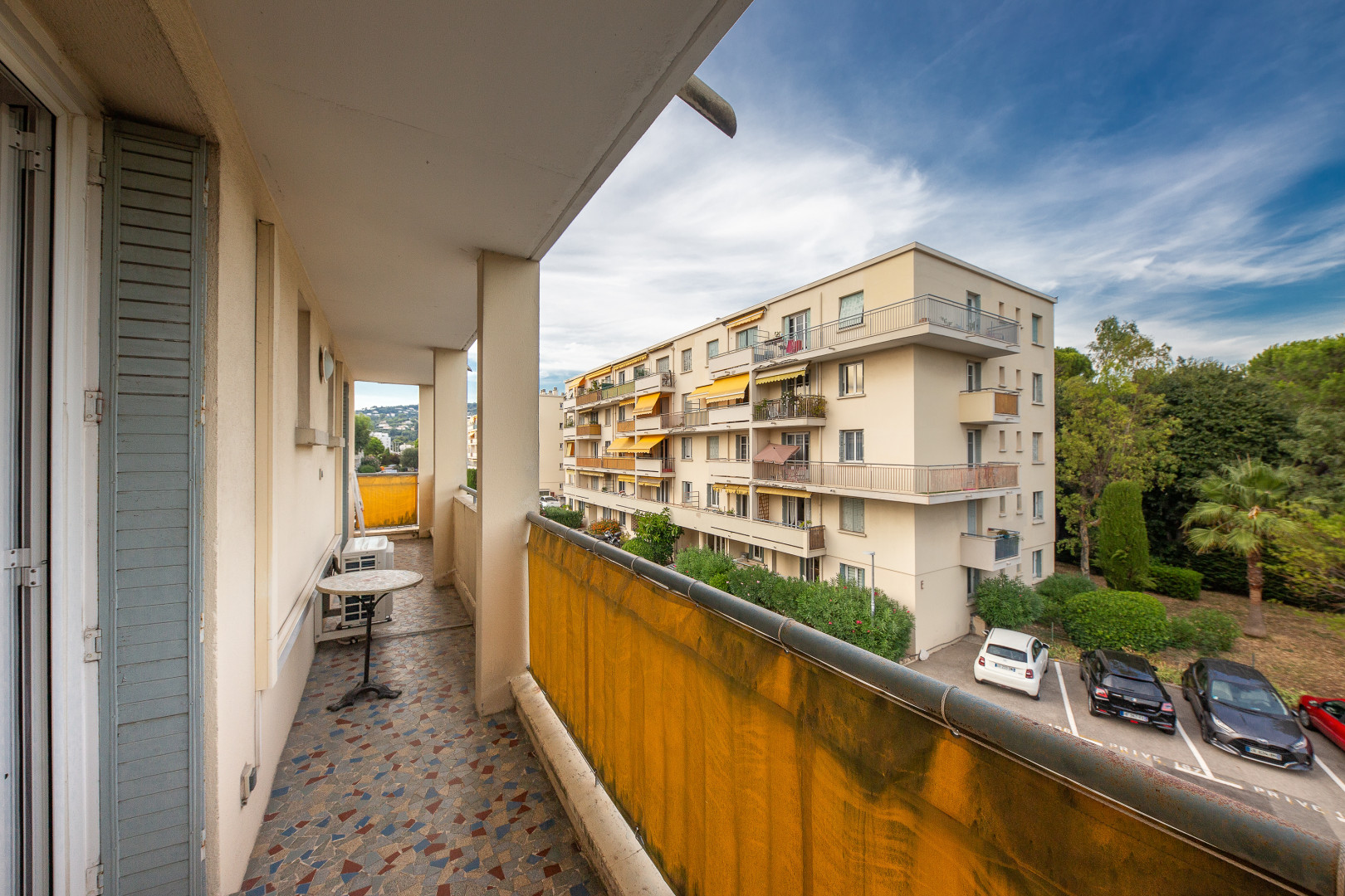 
                                                Location
                                                 .