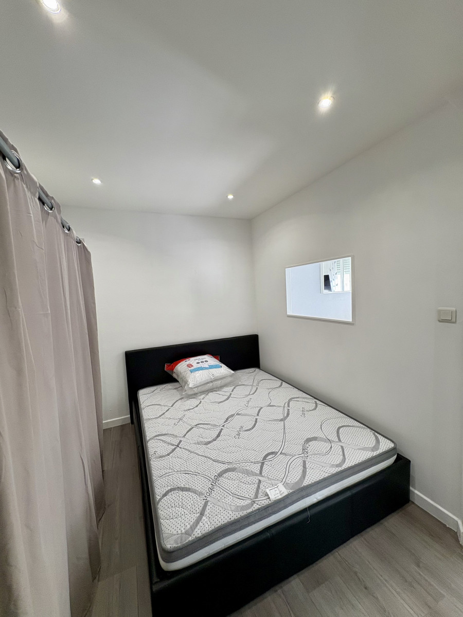 
                                                Location
                                                 .