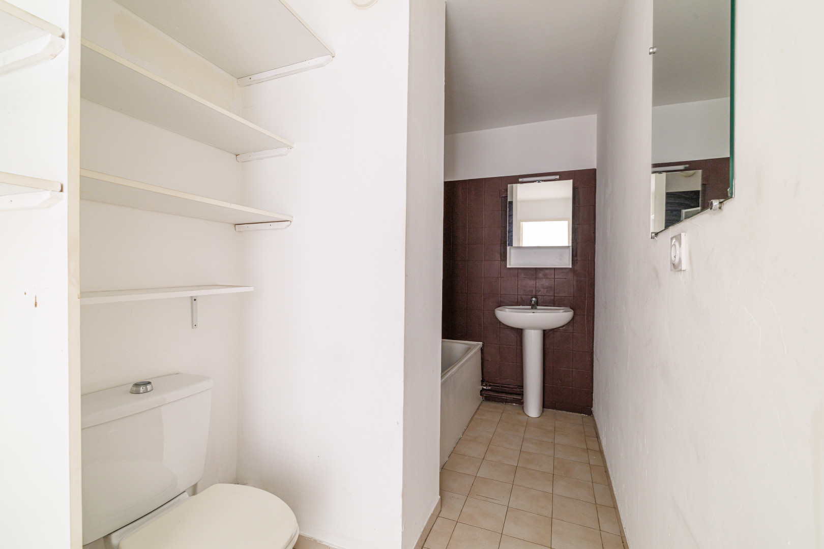 
                                                Vente
                                                 .