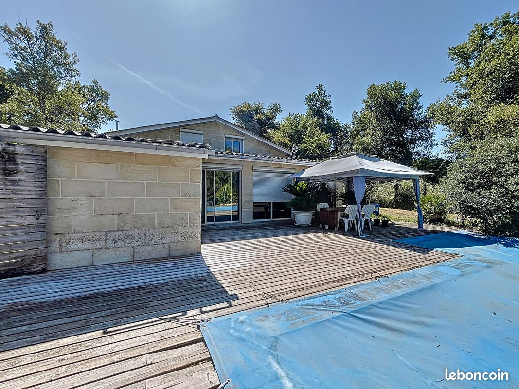 
                                                Vente
                                                 .