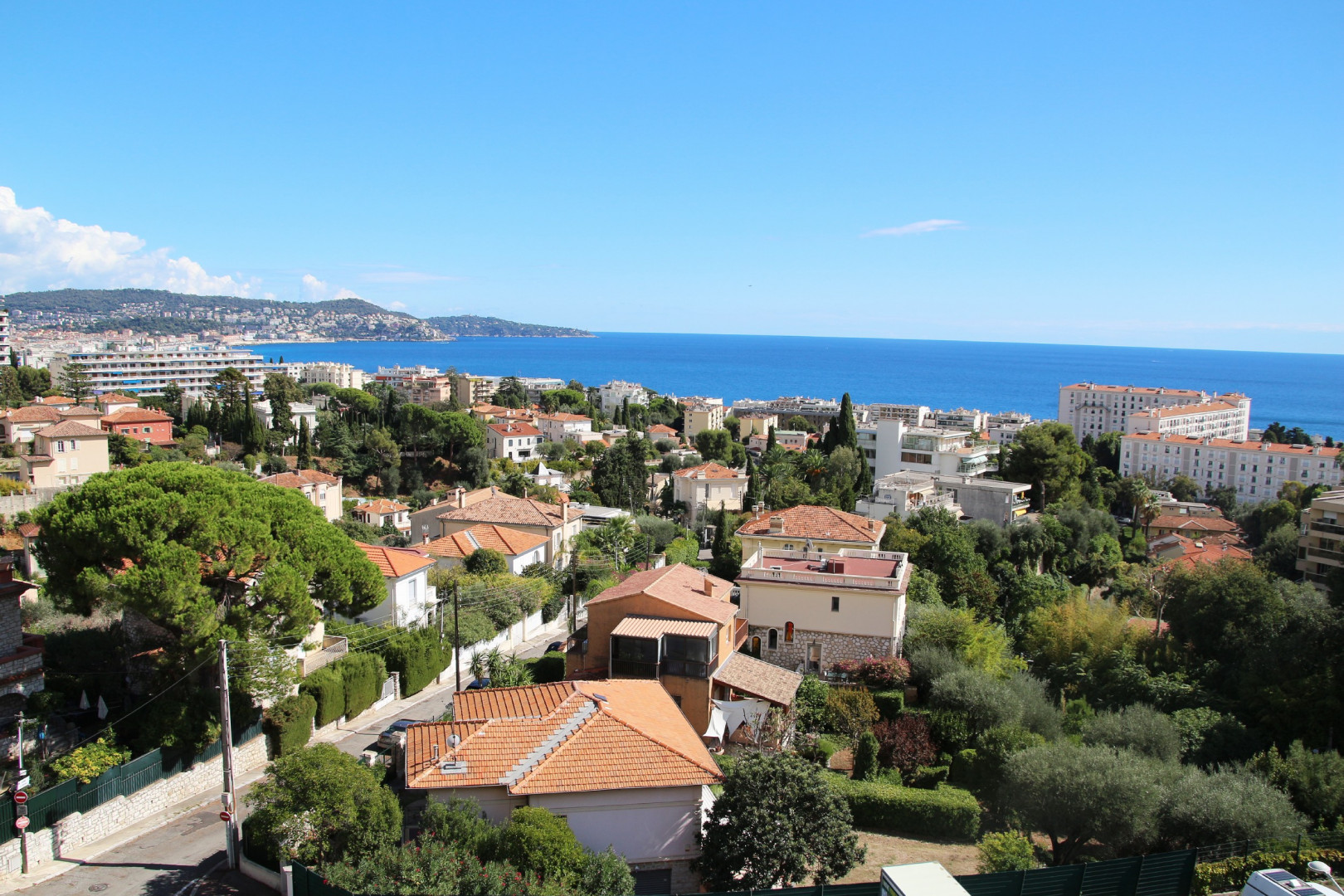 
                                                Vente
                                                 .