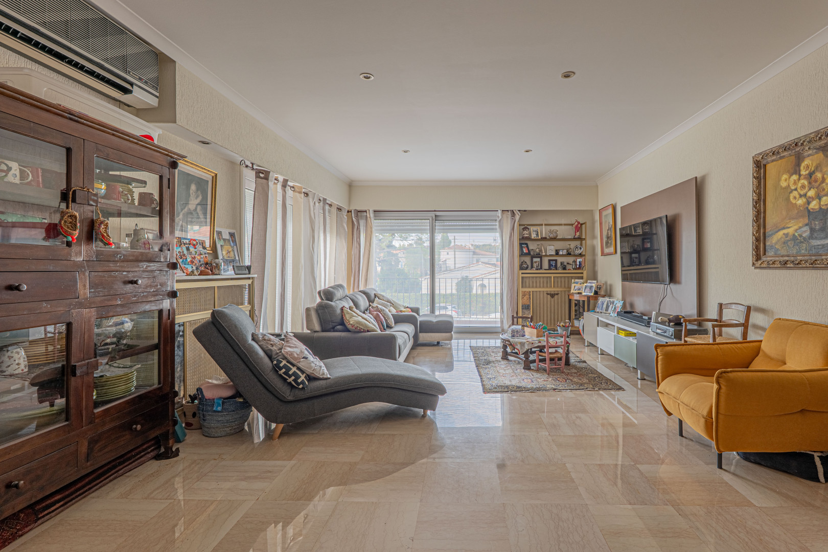 
                                                Vente
                                                 .