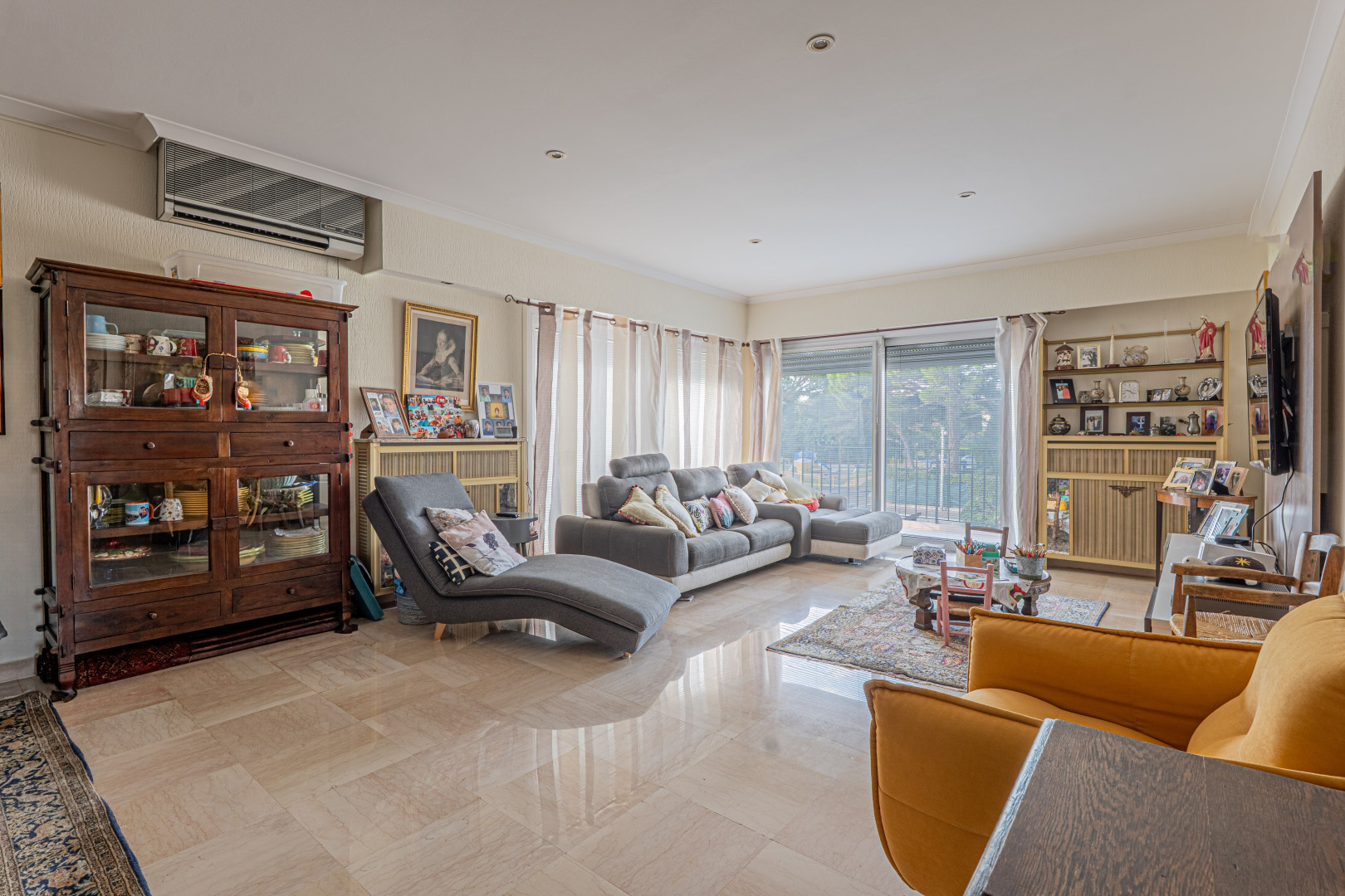 
                                                Vente
                                                 .