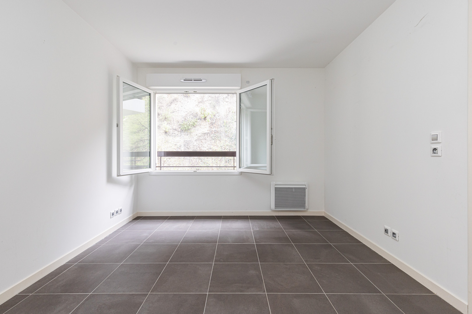 
                                                Vente
                                                 .