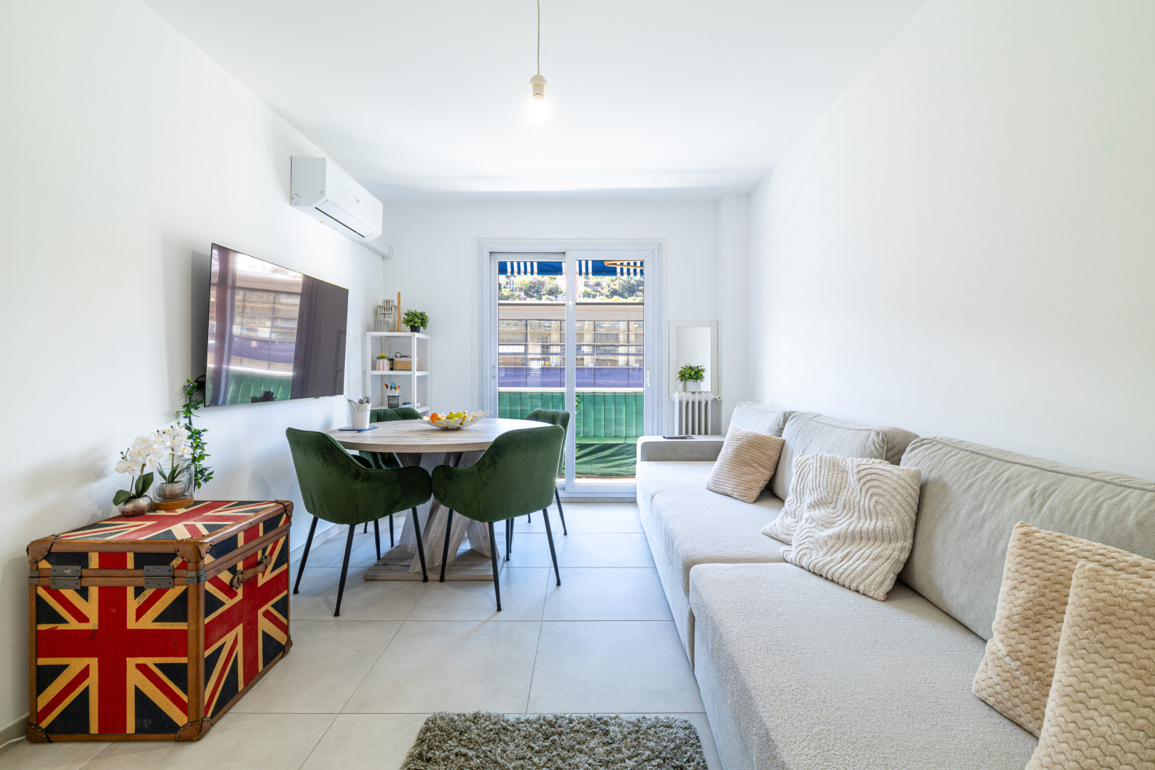 
                                                Vente
                                                 .