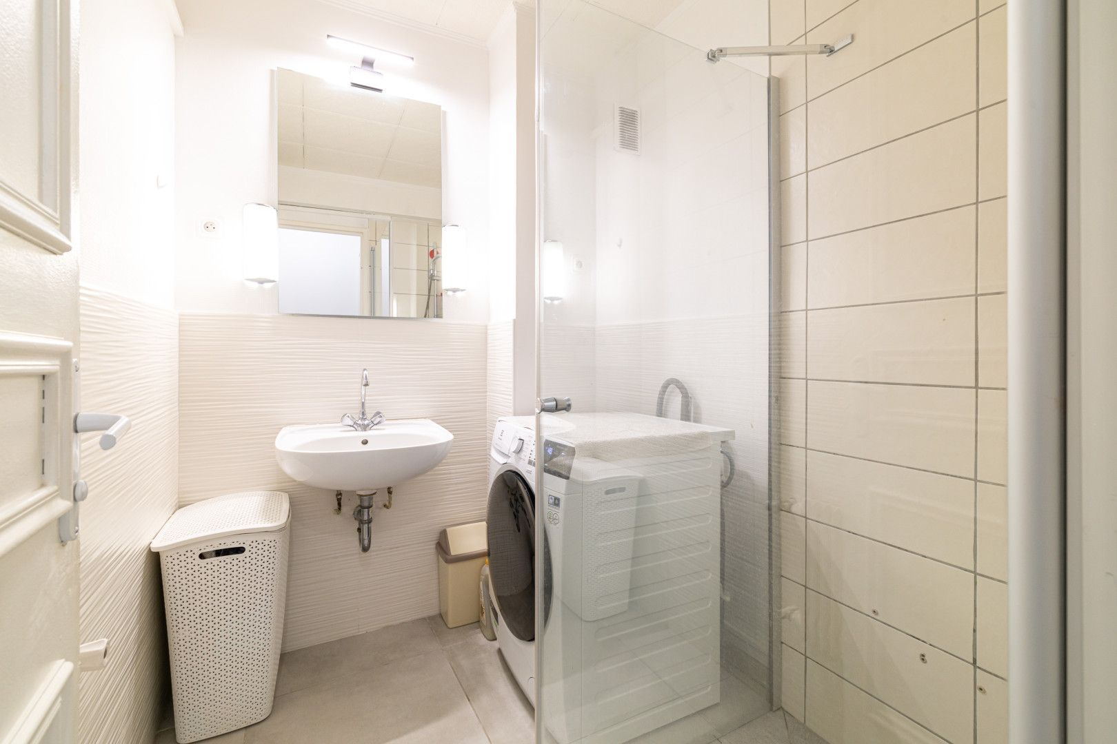 
                                                Vente
                                                 .