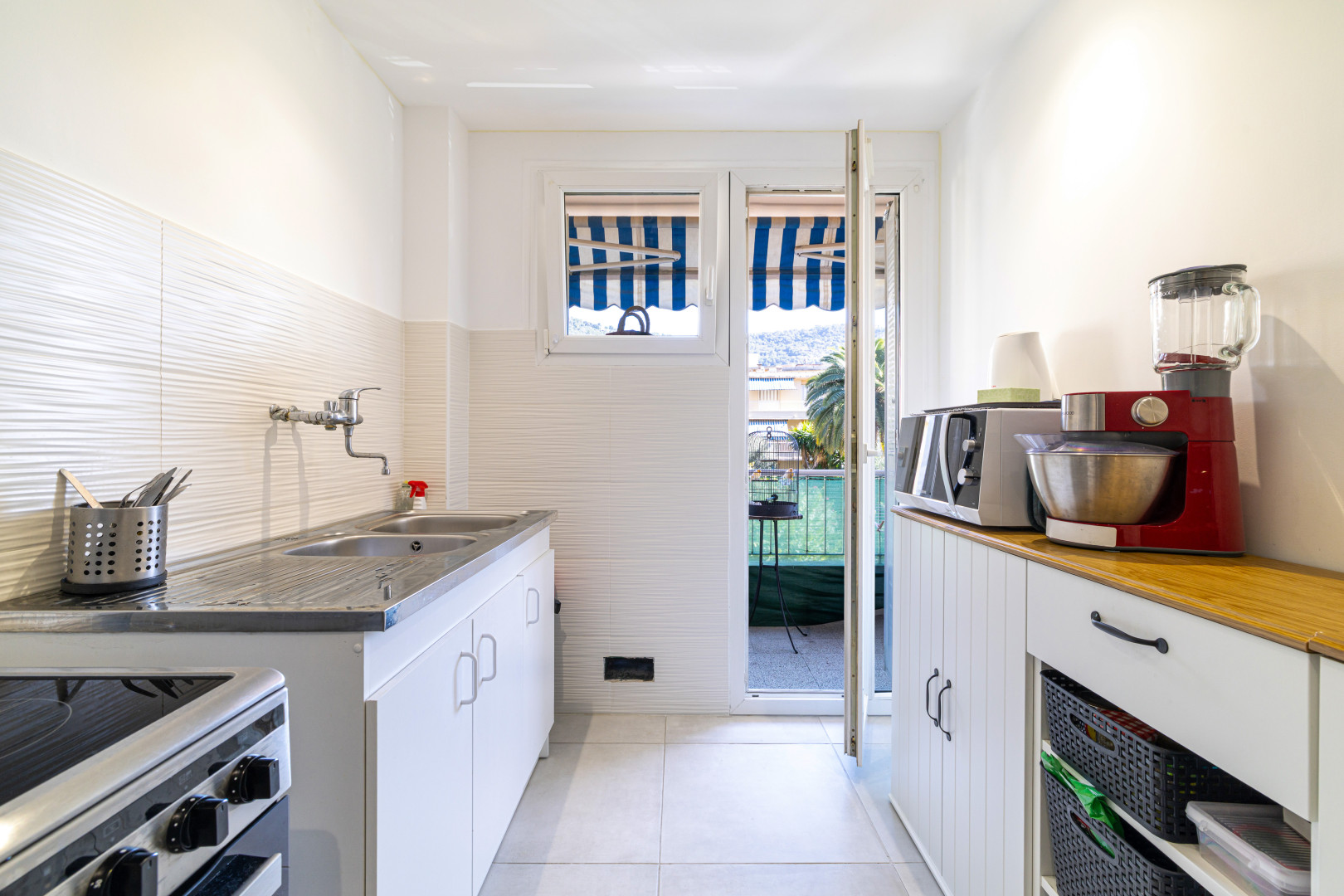 
                                                Vente
                                                 .