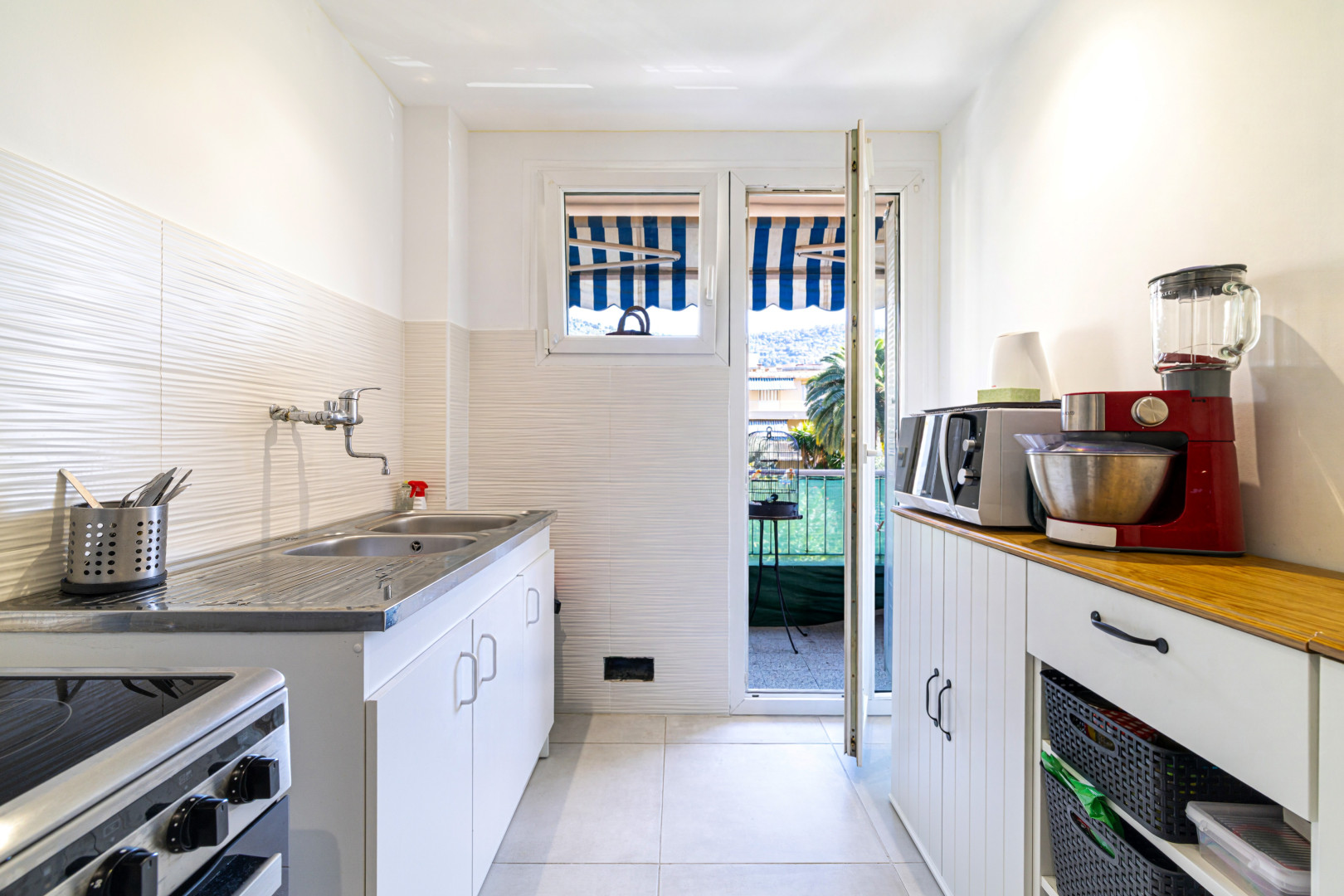 
                                                Vente
                                                 .