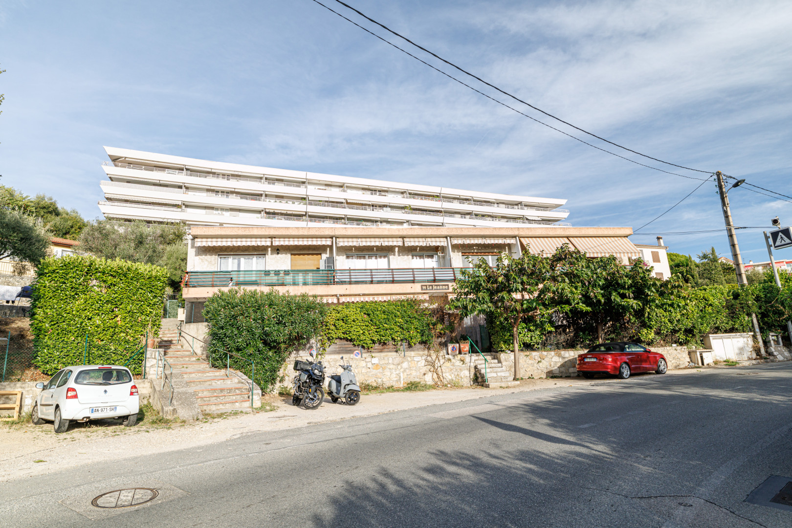 
                                                Vente
                                                 .