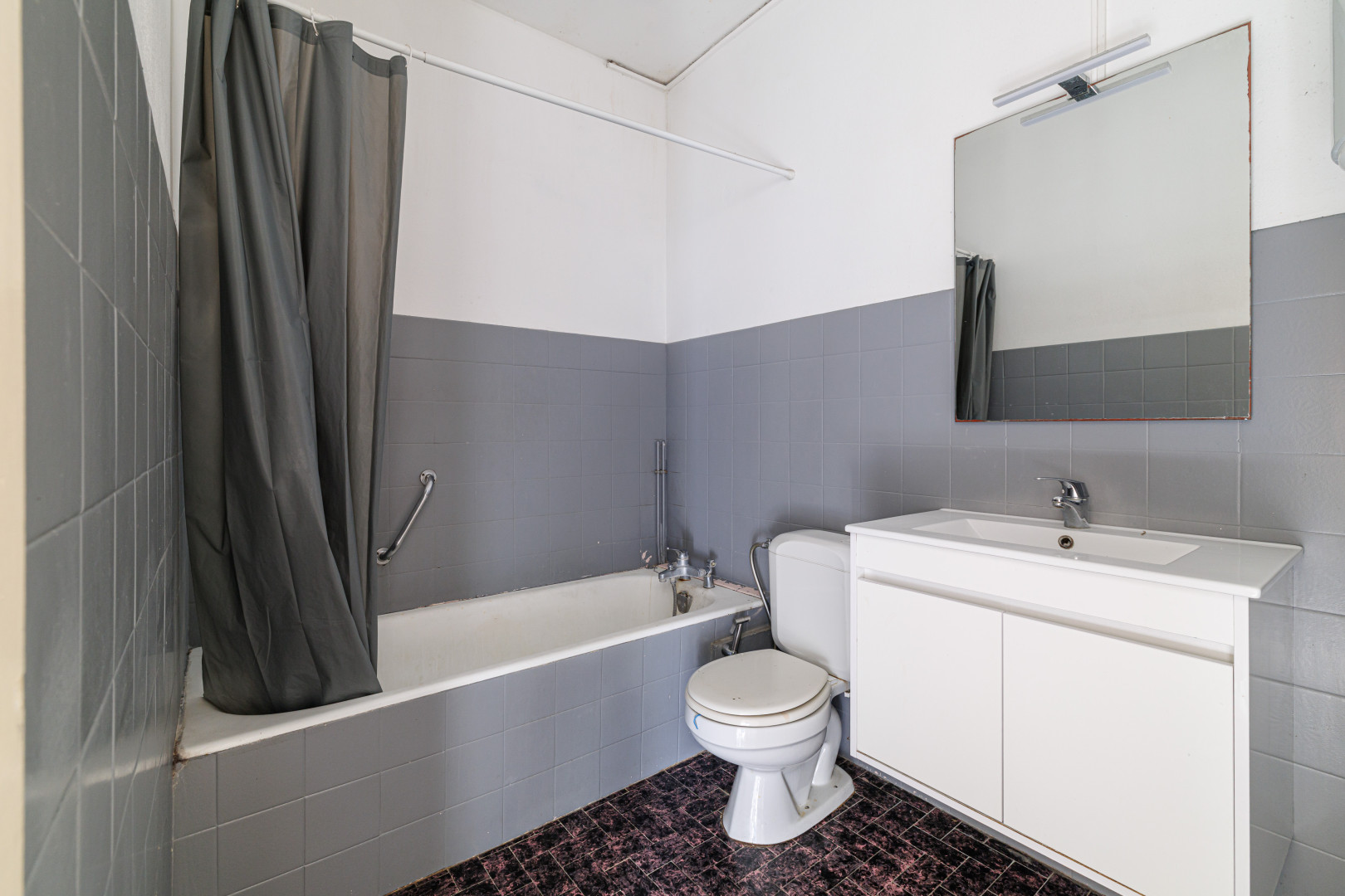 
                                                Vente
                                                 .