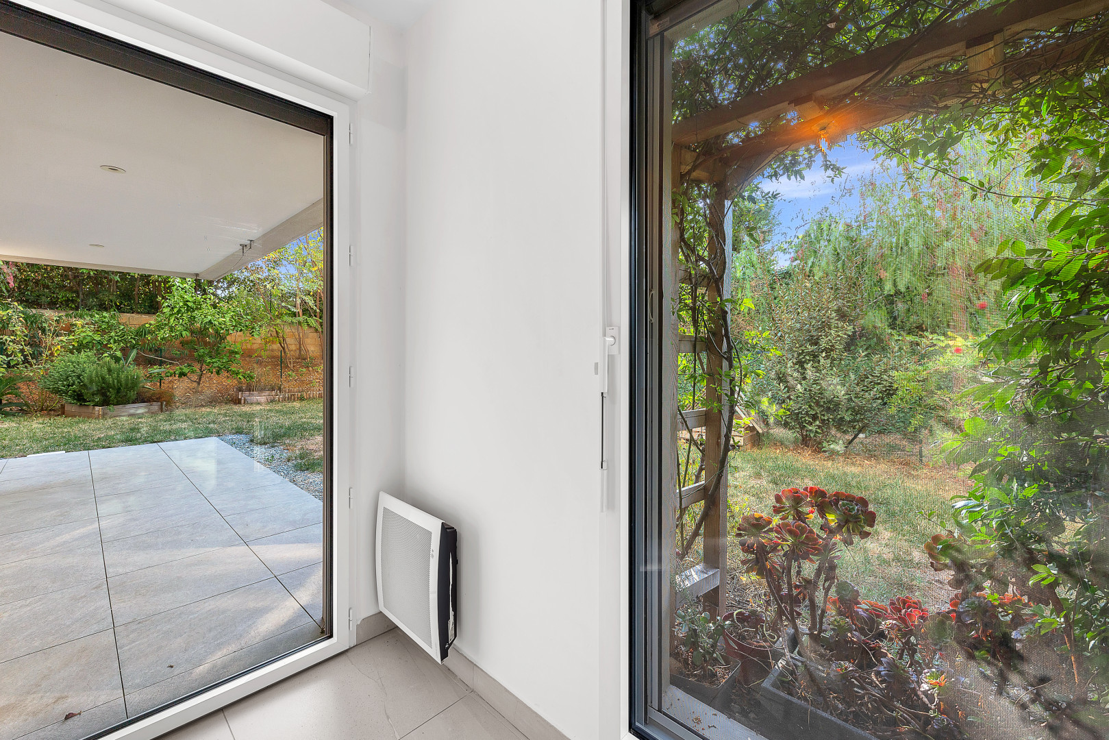 
                                                Vente
                                                 .