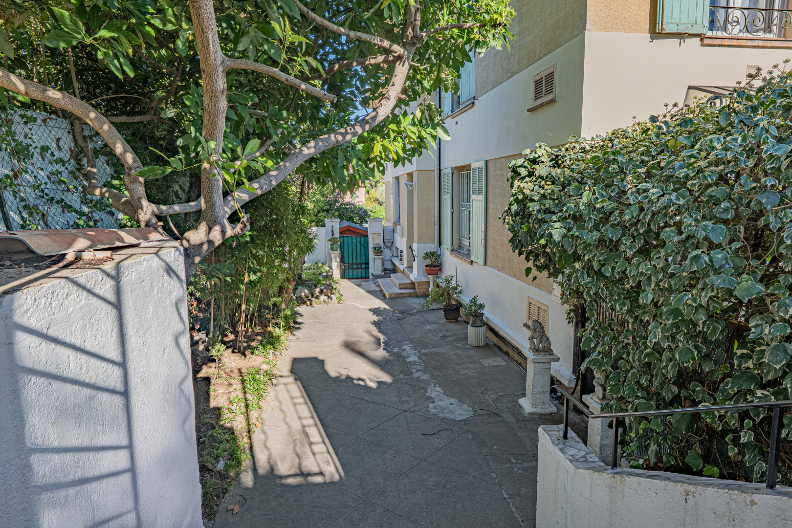 
                                                Vente
                                                 .