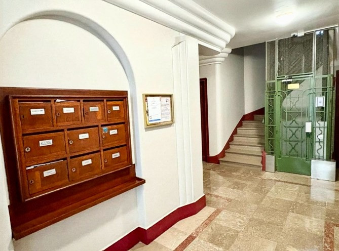 
                                                Vente
                                                 .