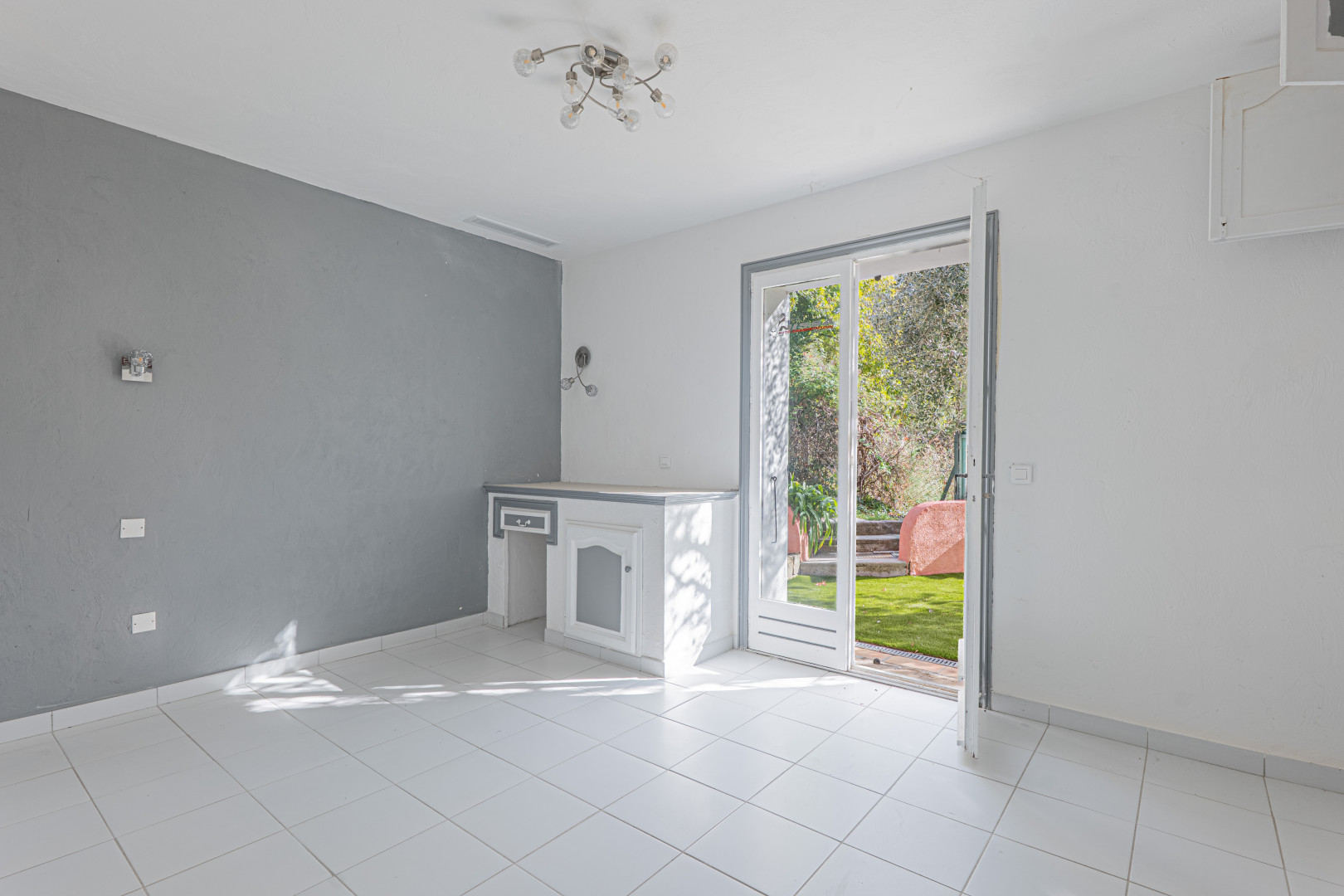 Vente
                                                 .