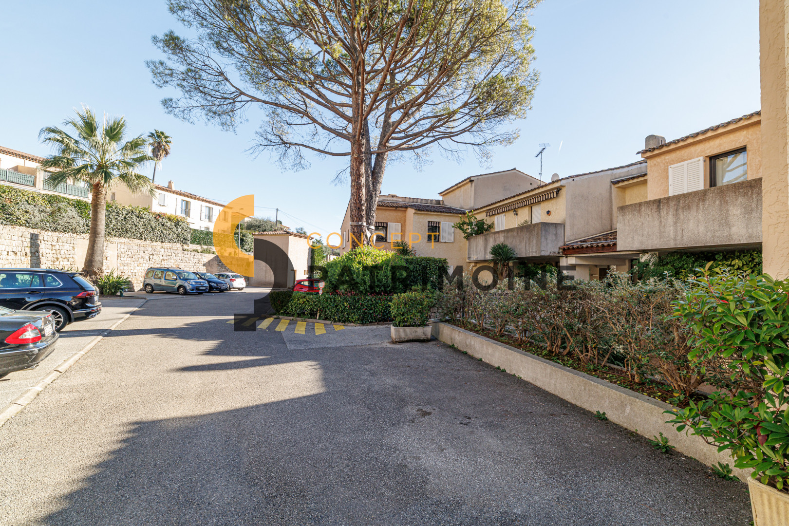 
                                                Vente
                                                 .