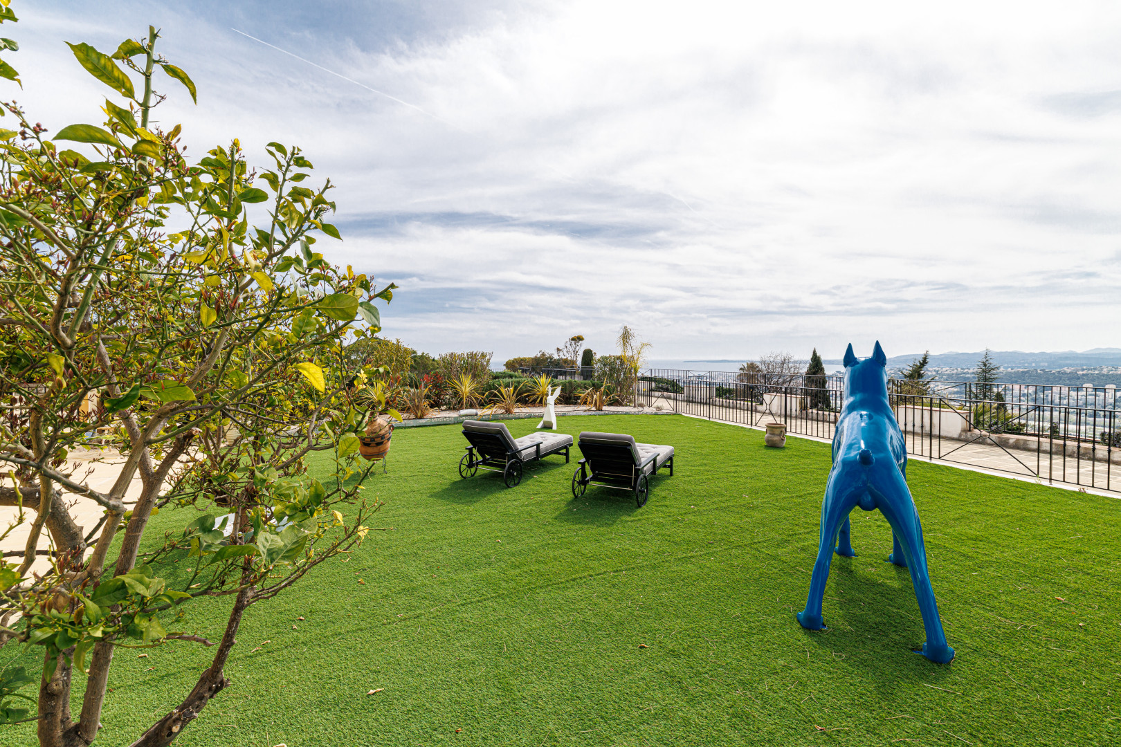 
                                                Vente
                                                 .