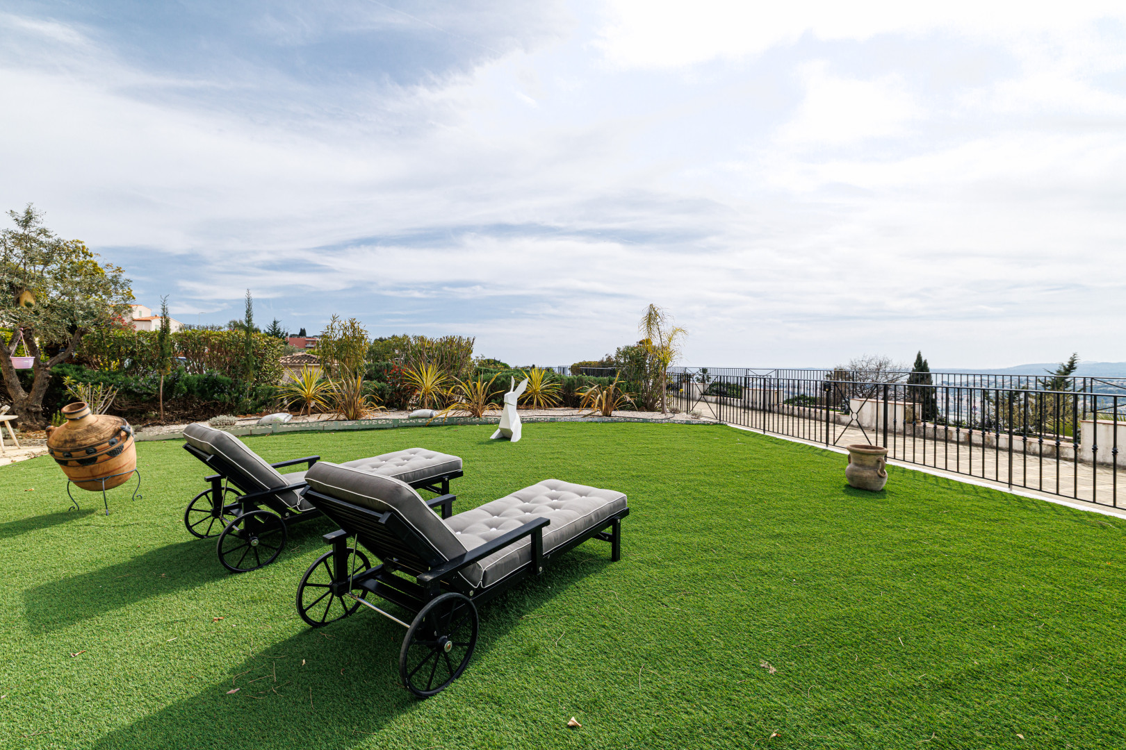 
                                                Vente
                                                 .