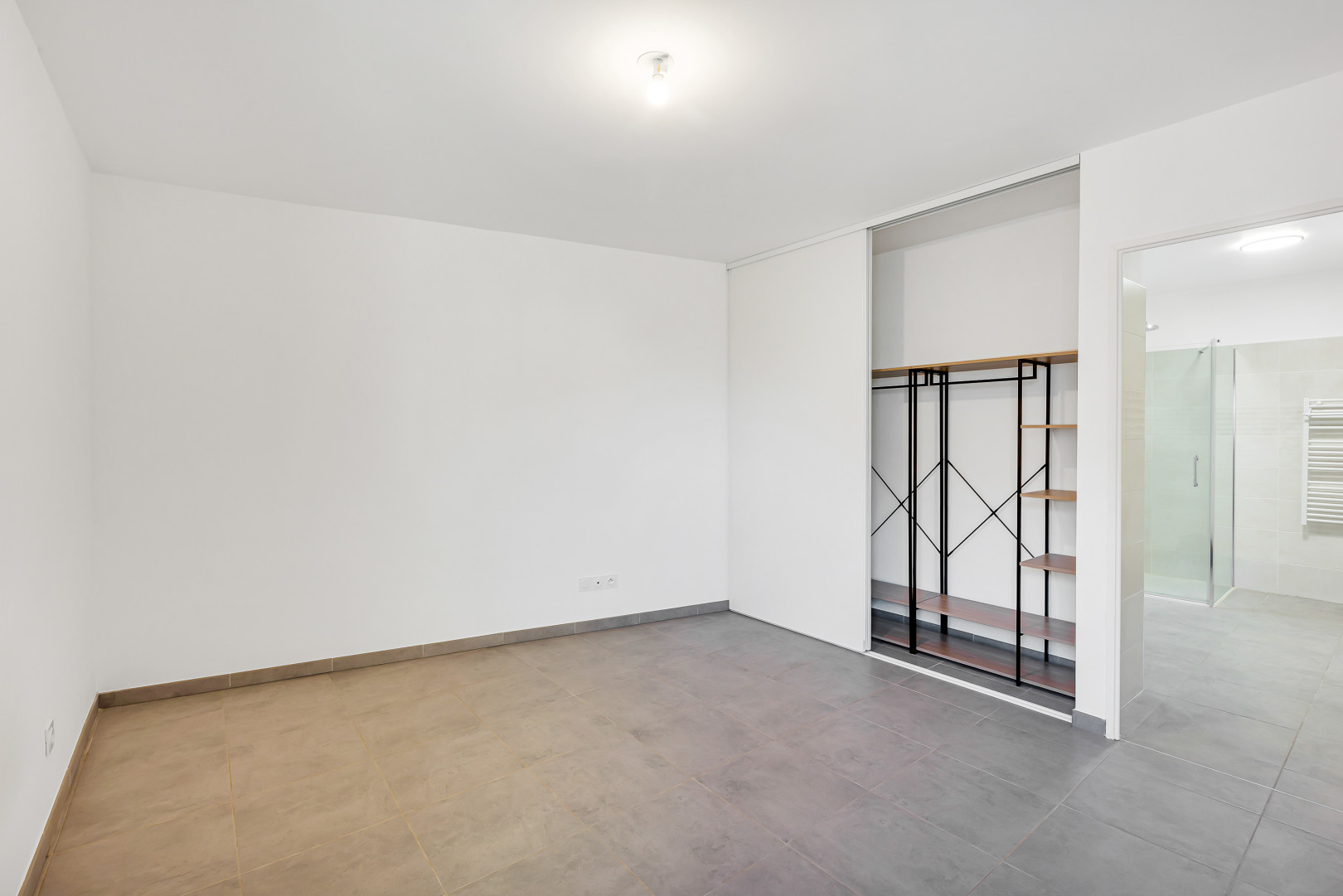 
                                                Location
                                                 .