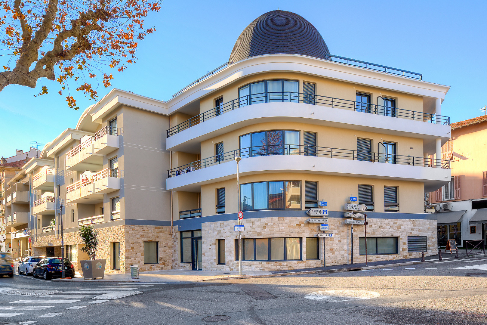 
                                                Location
                                                 .