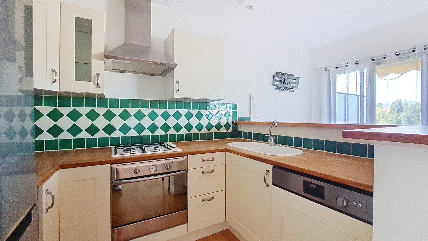 
                                                Vente
                                                 .