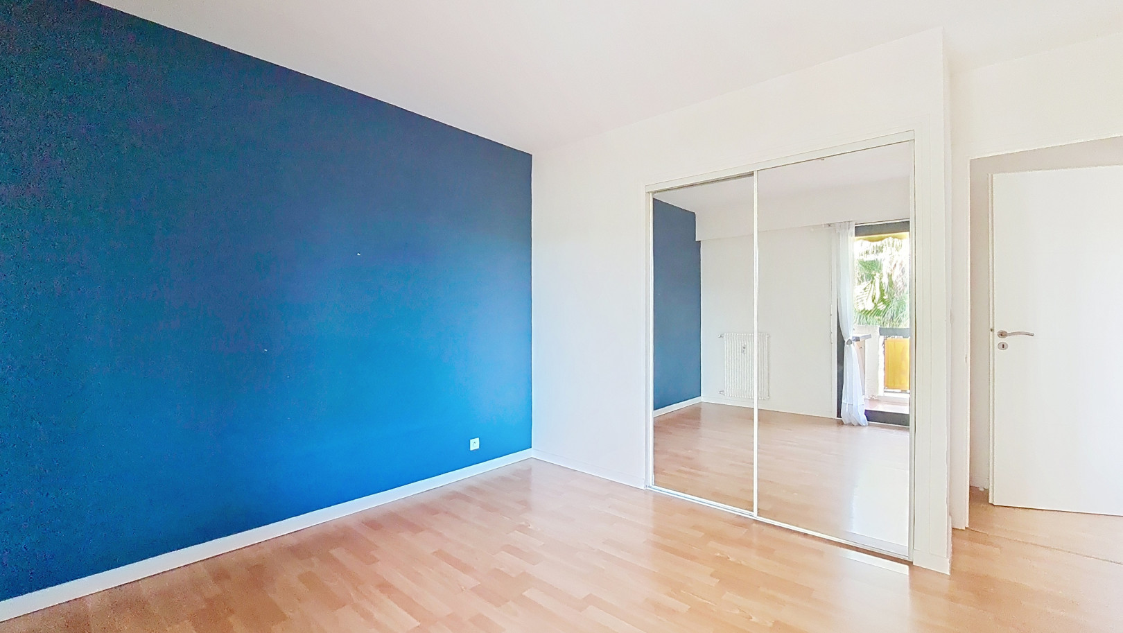 
                                                Vente
                                                 .