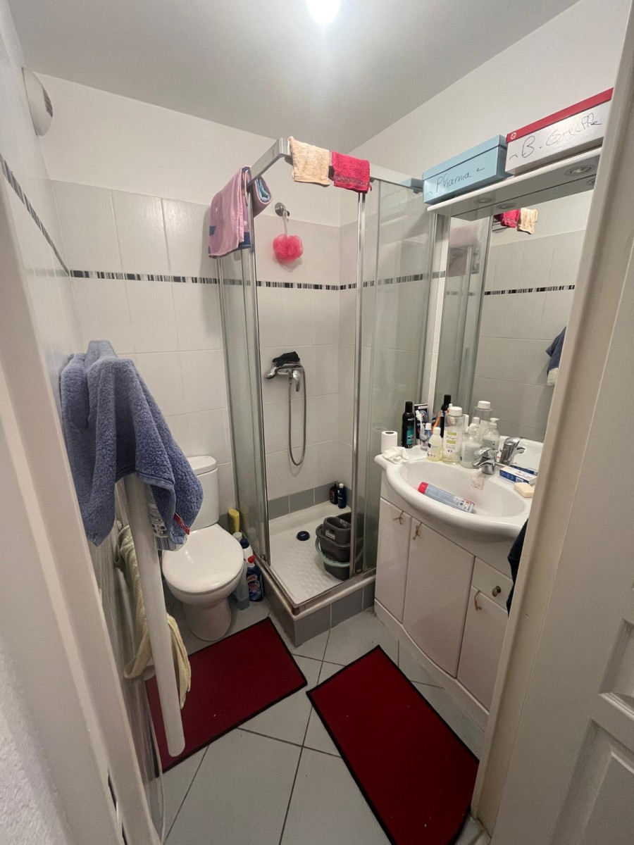 
                                                Vente
                                                 .