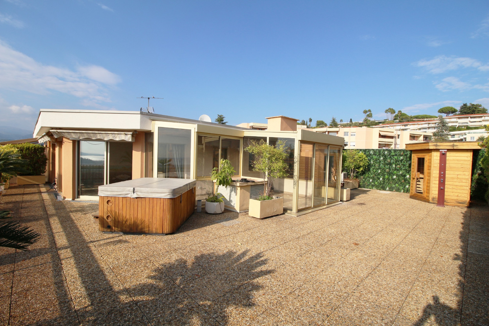 
                                                Vente
                                                 .