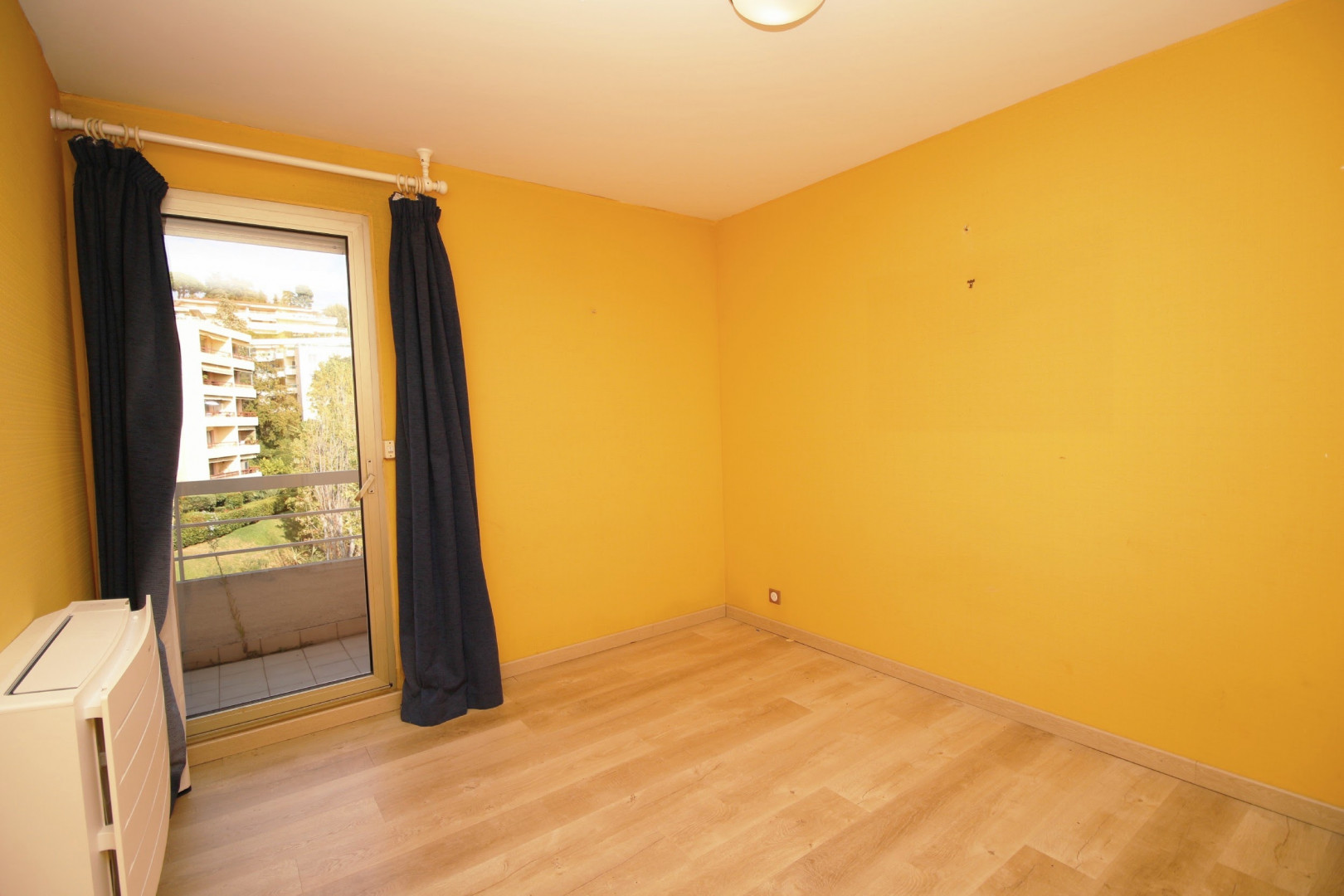 
                                                Vente
                                                 .