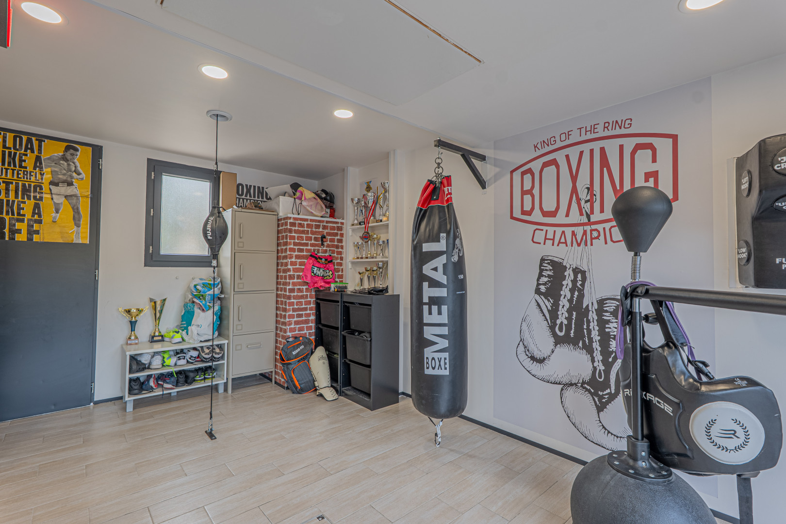 
                                                Vente
                                                 .