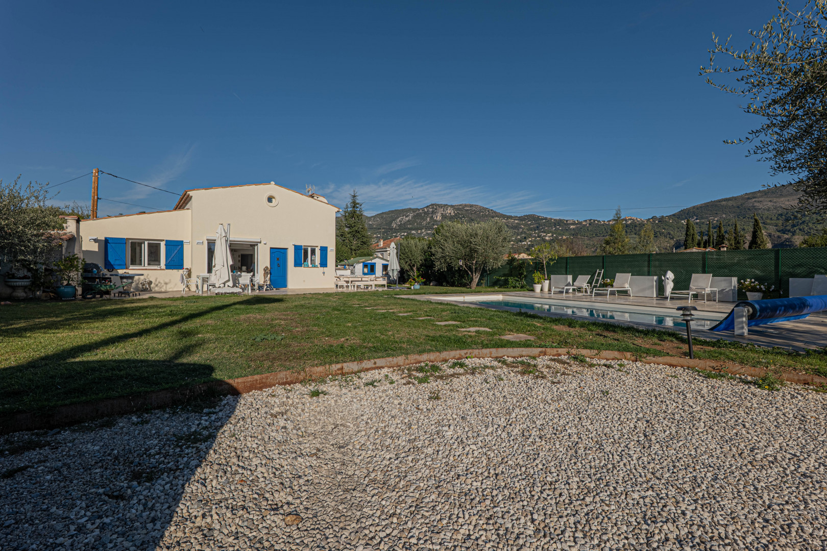 
                                                Vente
                                                 .