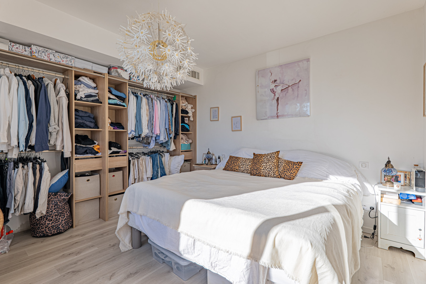 
                                                Vente
                                                 .