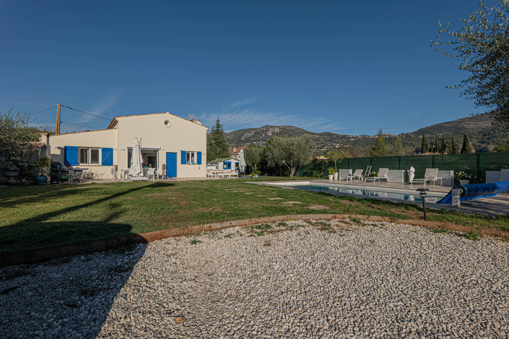 
                                                Vente
                                                 .