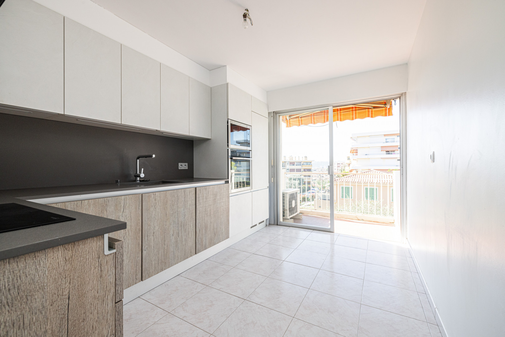 
                                                Location
                                                 .